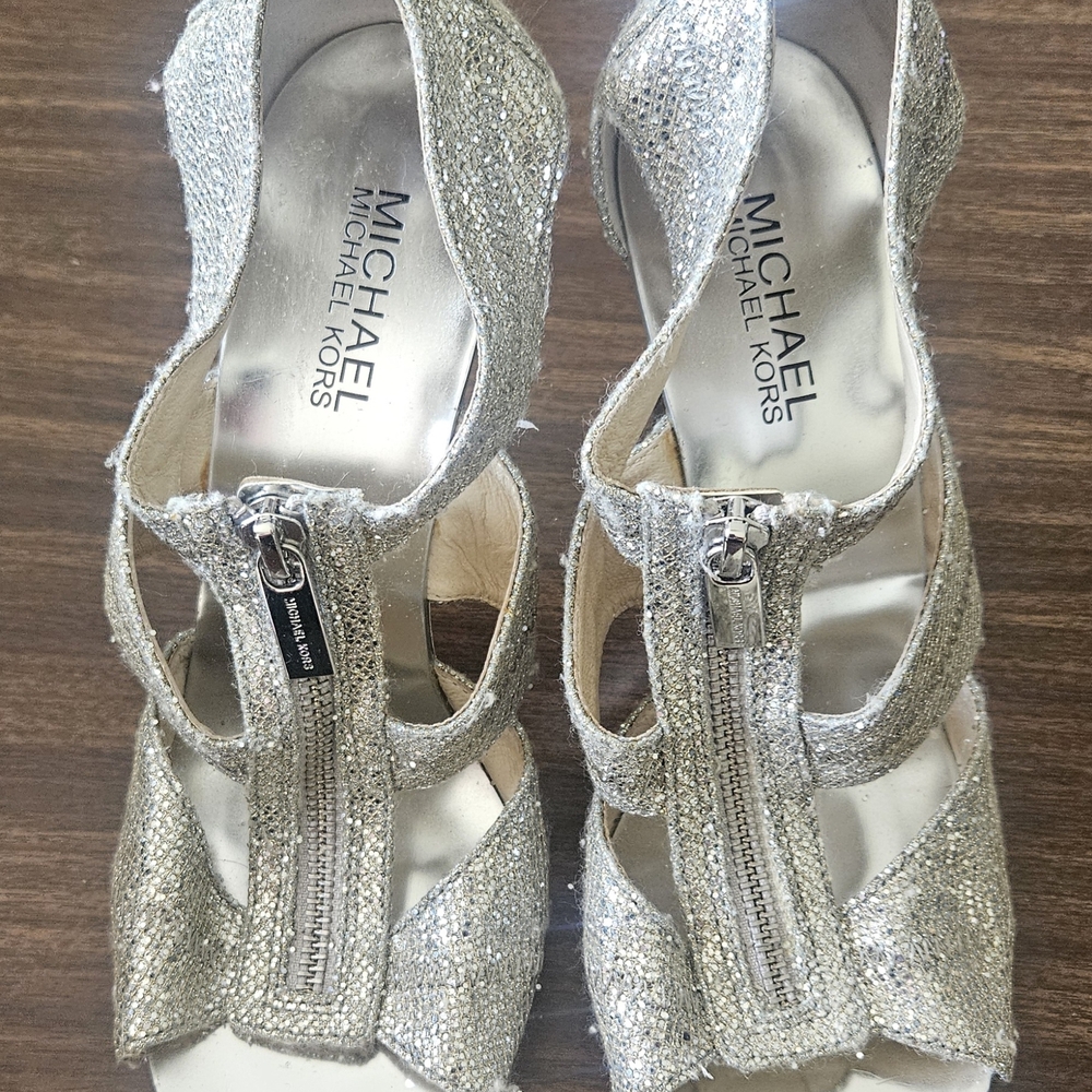 Michael Kors Glittering Silver Heels